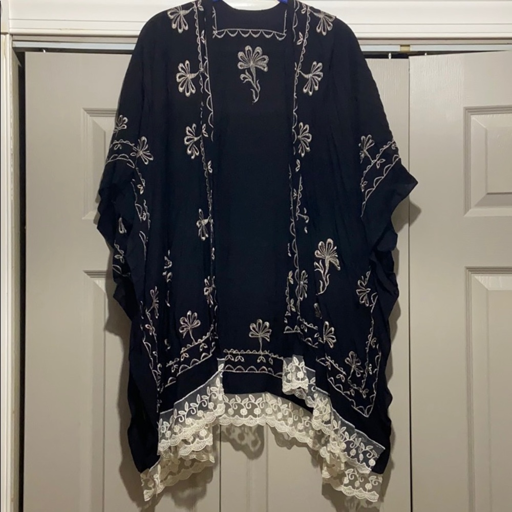 One size fits most Kimono